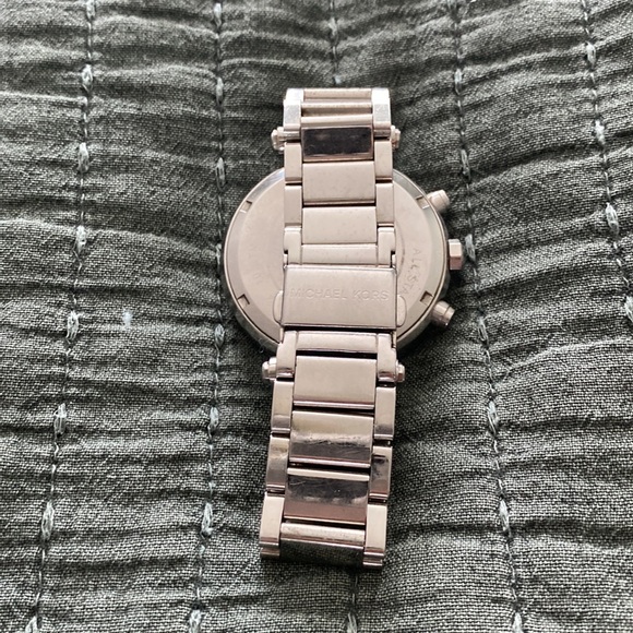 MICHAEL KORS Women's Parker Stainless Steel Watch With Glitz Accents - Picture 2 of 2